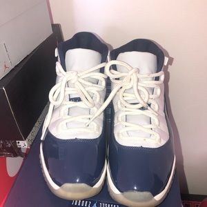 Men’s University Blue Retro Jordan 11s size 8.5